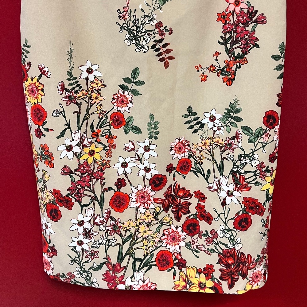 New York & Company Women's Beige Floral Skirt in Polyester and Spandex